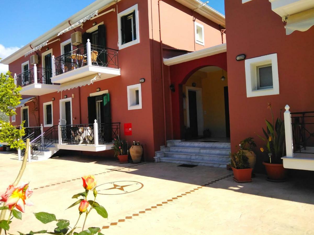 Stella 'S Sea Front Apartments Geni  Bagian luar foto